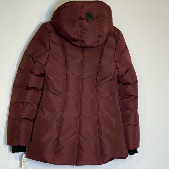 MXsold Mackage Adali Hooded Waterproof Down Jacket in Wine - Picture 5 of 16